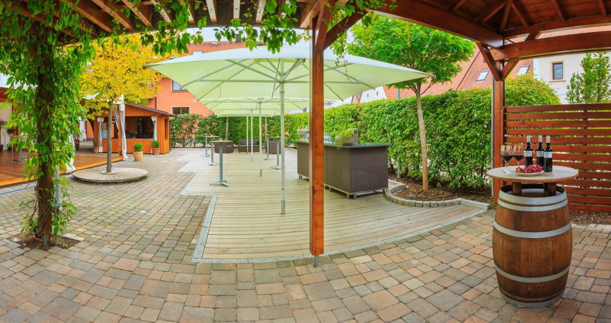 Acantus Hotel Weisendorf Exteriör bild
