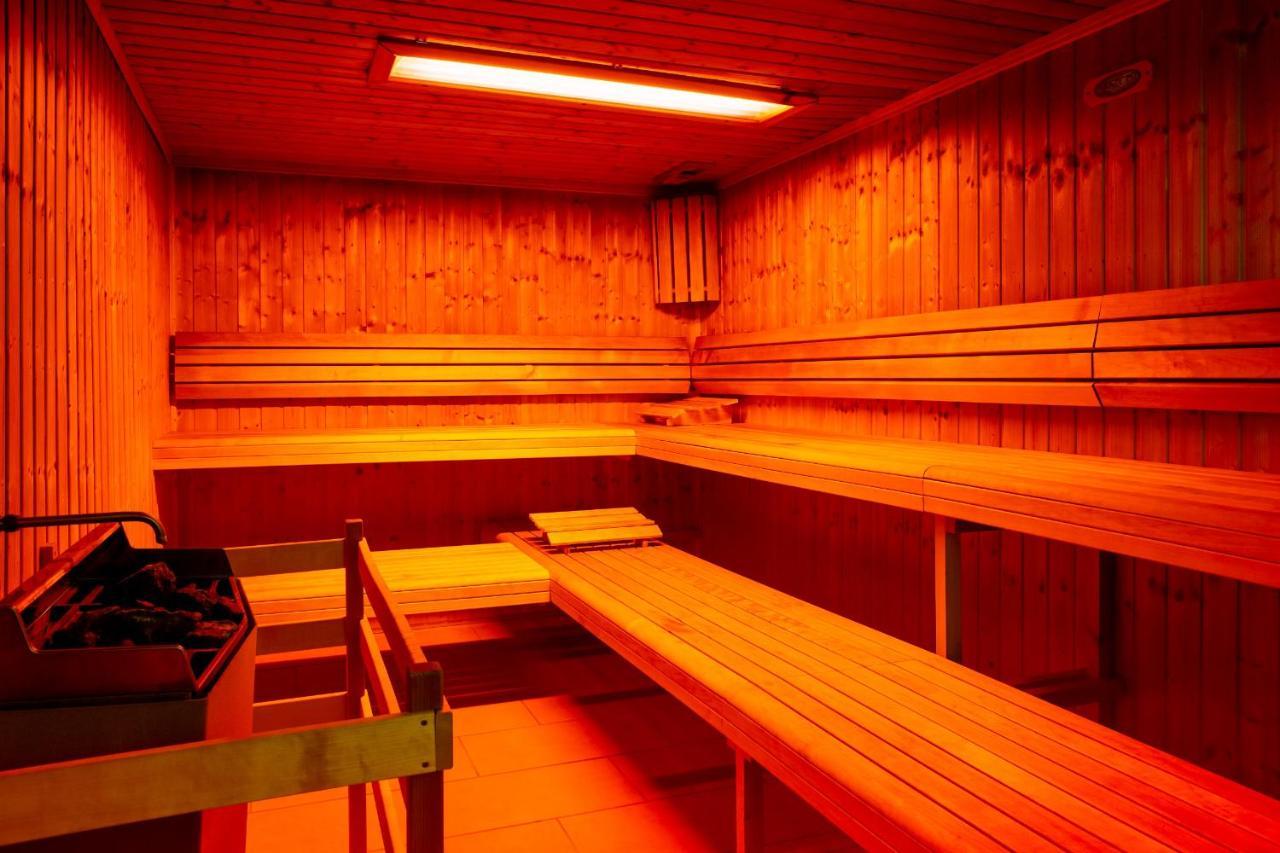 Acantus Hotel Weisendorf Exteriör bild